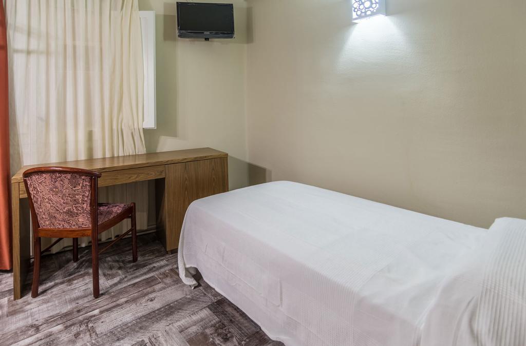 Hostal Sant Miquel Balaguer Exterior photo